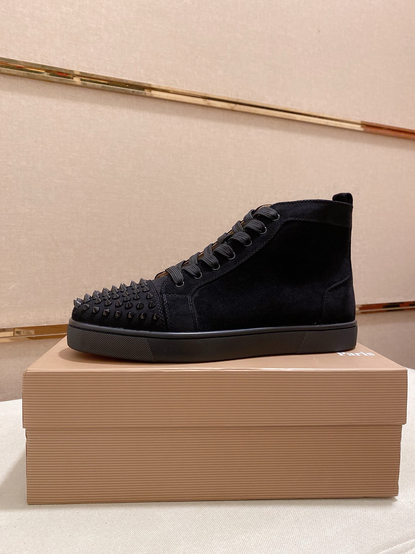 Cistian Louboutin Man